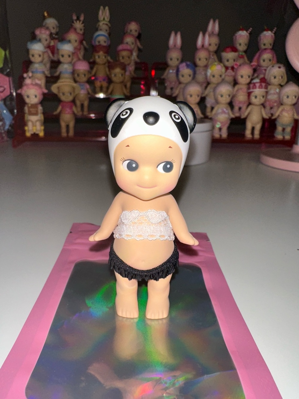 100% authentic Sonny Angel Panda with fit. Brand new